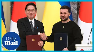 Ukraine's Zelensky meets Japan's Fumio Kishida and 'invited China' for peace talks