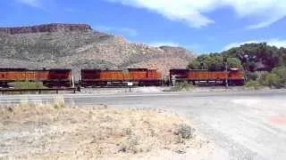 BNSF train horn with echo at Valentine AZ, Route 66