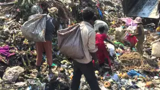 CHILDREN OF THE DUMP - KISES INDIA