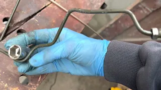 Mercedes R230 SL55 rusty brake line repair+bleed nipple nightmare..