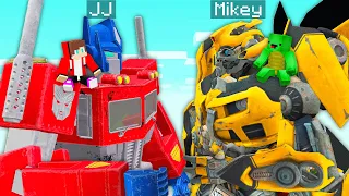 JJ CONTROL Optimus Prime and ATTACKS MIKEY BUMBLEBEE in Minecraft !