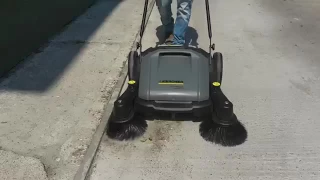 Jak działa zamiatarka ręczna Karcher 70/20C