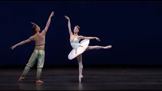 LE CORSAIRE - Grand Pas de Deux (Marianela Núñez & Vadim Muntagirov)