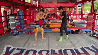 MuayThai technique - front kick - teep