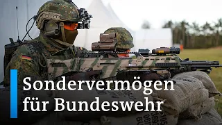 Einigung auf Sonderfonds: 100 Milliarden für die Bundeswehr | DW Nachrichten
