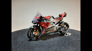 MAISTO 1/18 DUCATI DESMOSEDICI GP18 ANDREA DOVIZIOSO 2018