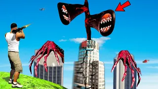 Giant SIREN HEAD Attacked AND Destroys LOS SANTOS In GTA 5 - Epic Battle