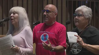 Chicago residents sound off on city's migrant crisis