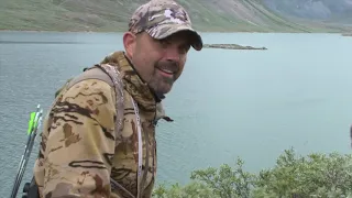 Lakosky Monster Muskox GREENLAND BOW HUNTING