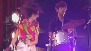 Pin - Yeah yeah yeahs (live)