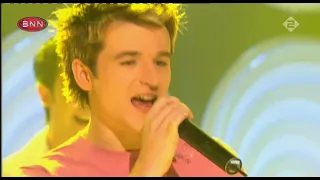 O Zone   Dragostea din tei Live @ top of the pops 2004 dd2 0