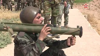 Syrian fighters training with a Shmel (bumblebee) flamethrower