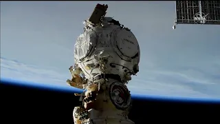 first #spacewalk @2022