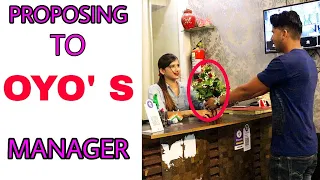 Proposing to lady OYO Manager Prank // by sumit cool dubey // Allahabad