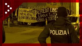 Cospito, anarchici in corteo a Bologna contro il 41-bis, striscione: "Alfredo libero"