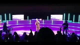 Matt Pokora _ Chanson "Les planètes" / Showcase privé à La Seine musicale à Paris le 24 février 2024