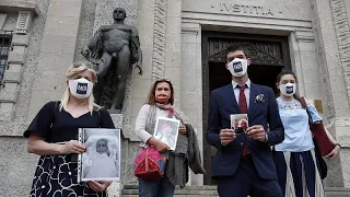 Covid : les familles des victimes de Bergame réclament justice