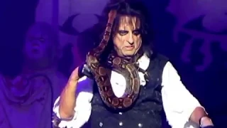 Alice Cooper performs " Is it my Body" at the Pantages in LA 10-31-16