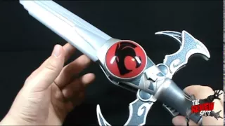 Toy Spot - Bandai Thundercats 2011 Deluxe Sword of Omens