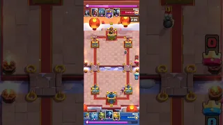 Nível 11 usando Rainha Arqueira - Clash Royale