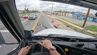 Truckers Love When Cars Help Us Out.
