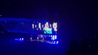 Red Hot Chilli Peppers - Under the Bridge live @ MEN Manchester 15/12/16