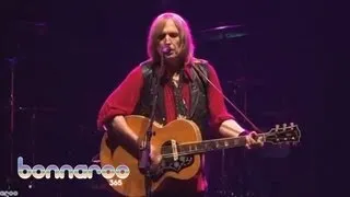 Tom Petty & The Heartbreakers - "Learning To Fly" | Bonnaroo 2006 | Bonnaroo365