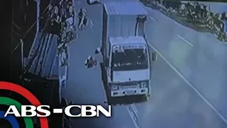TV Patrol: 4-taong bata nagulungan ng truck sa Iloilo, patay
