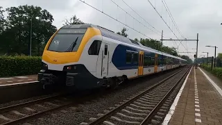 2207 + 221 als rit 4444 Deurne - 's+Hertogenbosch , a 13;30 u. +2 te Vucht.