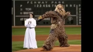 Chewbacca sings "Silent night" in A Major
