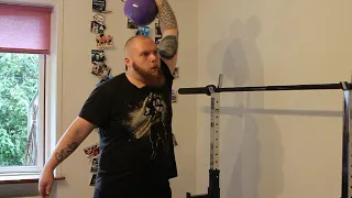 Kettlebell snatch and swings - 18kg, 24kg and 64kg KB swings