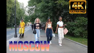 🇷🇺 4K Walk through one of the most beautiful cities in the world.