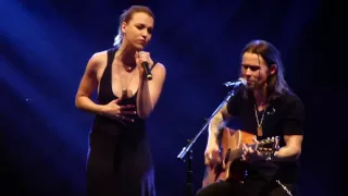 Watch Over You - Alter Bridge ft. Lzzy Hale Manchester Arena 22/10/2013 HD