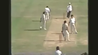 Richard Hadlee setting them up to knock them down - v England 1978