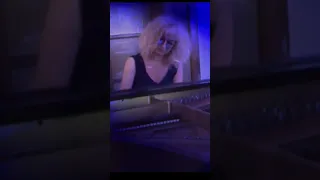 crazy girl blue piano