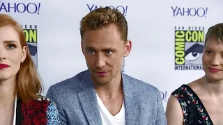 Tom Hiddleston and Jessica Chastain Recommend Cuddling During ‘Crimson Peak’ - SDCC 2015 - Yahoo