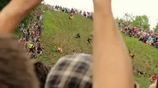 Gloucester Cheese Rolling 2014 Final Race SLOW MOTION