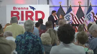 Ron DeSantis headlines Iowa AG's 'Big Barn Bash'