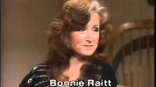 Bonnie Raitt, Sippie Wallace on Letterman, April 27, 1982