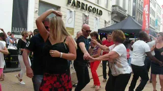 Sinksenfeesten Kortrijk, dansen aan de Cubaan