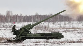 Orlan is searching targets for Malka. 203-mm self-propelled guns on firing in Siberia