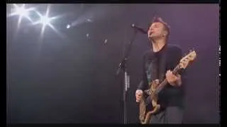 Blink-182 - "Carousel" LIVE @ Reading 2014