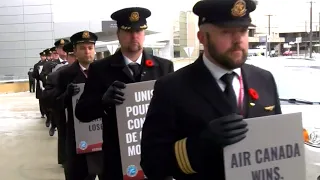 Air Canada pilots stage picket over Calgary route cuts