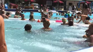 Ab in den Pool HD Bibione Juli 2015