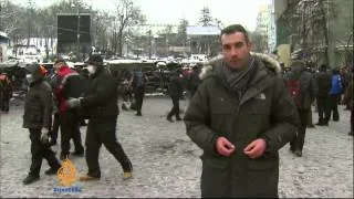 Ukraine police dismantle protest camps