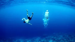 Swimming in Fiji / Canon 7d