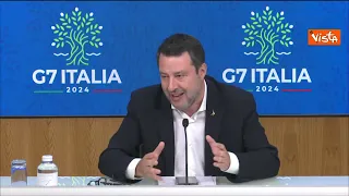 Salvini sugli studenti musulmani esonerati dallo studio di Dante: "Raccapricciante"