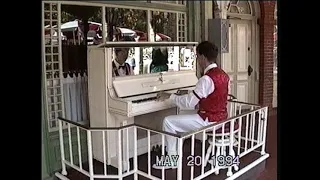 Magic Kingdom Casey's Corner Pianist - Jim Omohundro