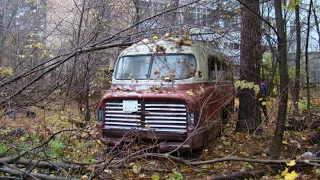 В лесу найден уникальный Икарус 55. Retro Bus. Советские автобусы. 5 серия