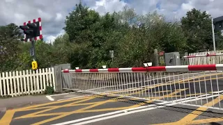 (Faulty alarm) Lymington Level Crossing,Hampshire